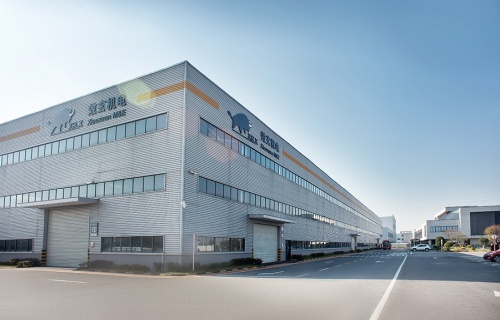 效玄機(jī)電科技有限公司是一家高新技術(shù)公司，自己的伺服電機(jī)驅(qū)動(dòng)技術(shù)